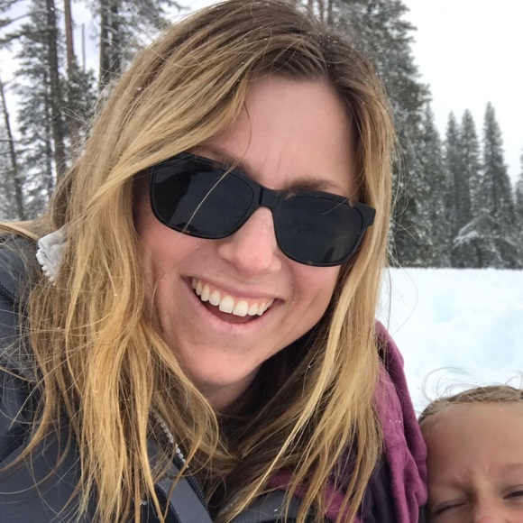 Meet your Posher, Ashley - Picture 1 of 1